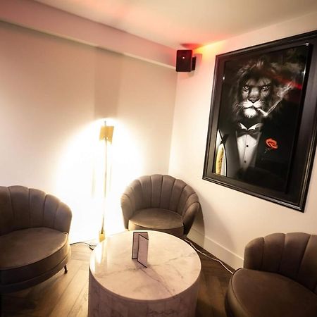 Hotel La Batisse Crémieu Dış mekan fotoğraf